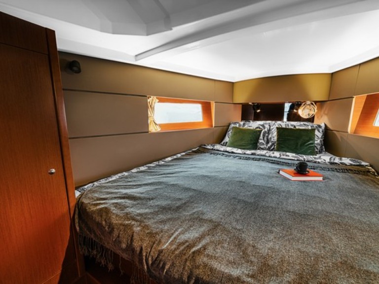 Segelboot mieten in Šibenik zum besten Preis