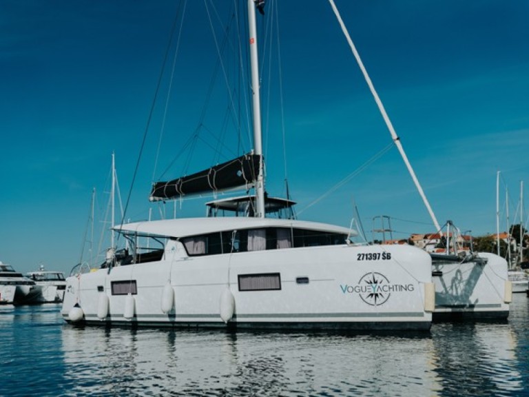 Katamaran mit oder ohne Skipper Lagoon mieten in Šibenik