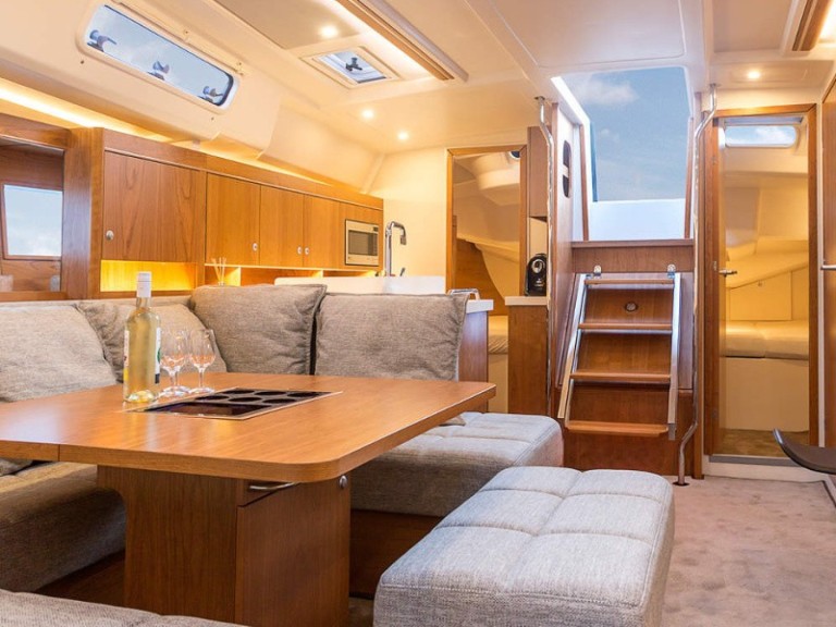 Segelboot mieten in Álimos zum besten Preis