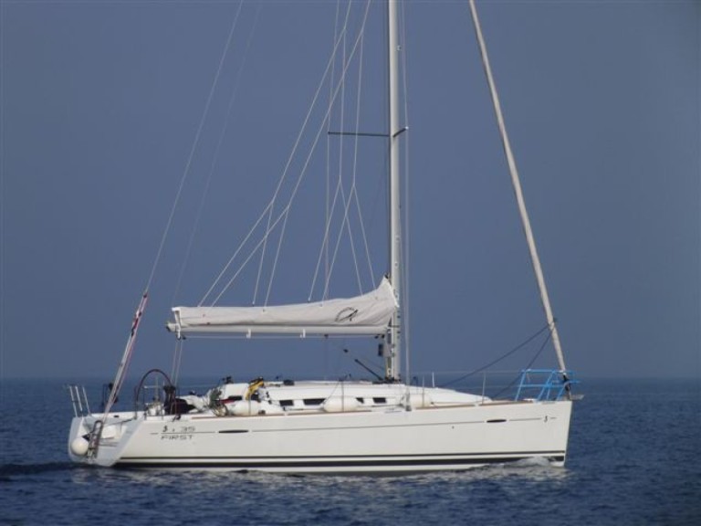 Boot mieten ACI Marina Jezera günstig First 35