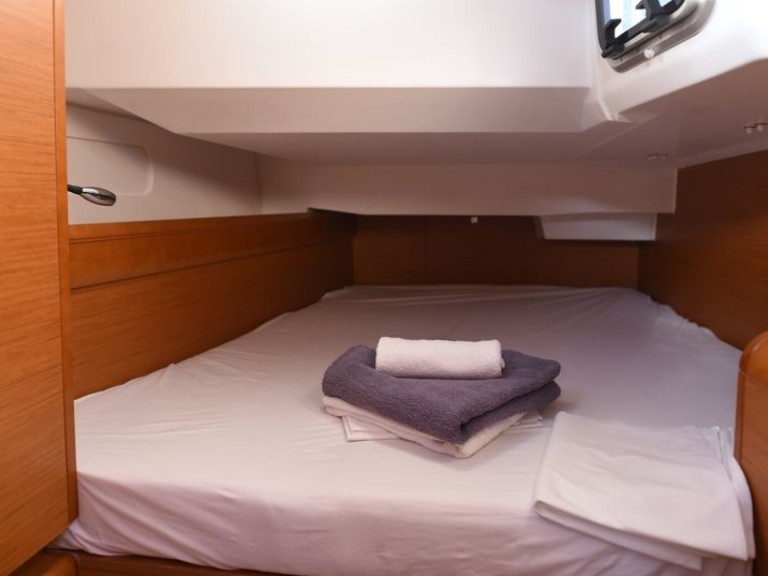 Jeanneau Sun Odyssey 419 mieten Loutráki