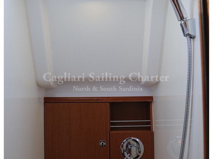 Bavaria Cruiser 51 mieten Cagliari