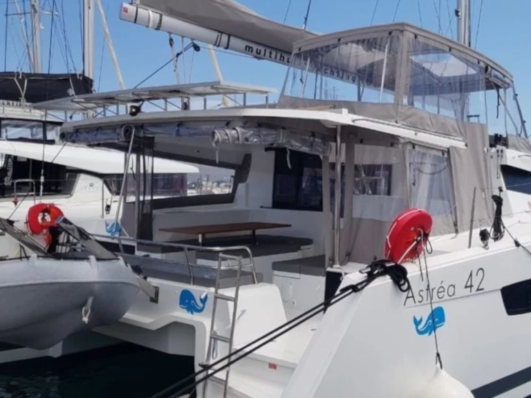 Katamaran mieten in Lavrion - Fountaine Pajot Astrea 42