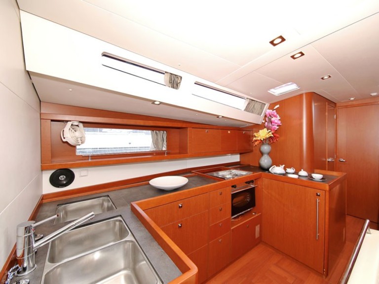 Boot mieten Sukošan günstig Oceanis 48