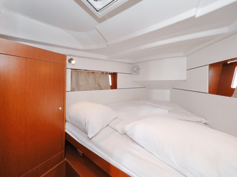 Bénéteau Oceanis 35.1 mieten Sukošan