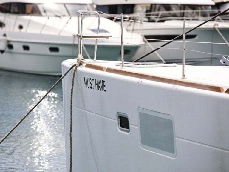 Lagoon Lagoon 450 F mieten Sukošan