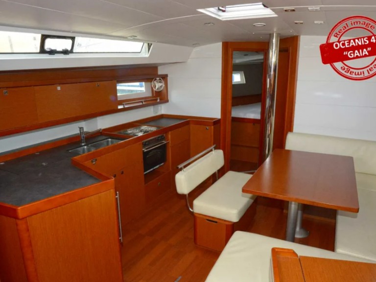 Bénéteau Oceanis 45 mieten Puntone