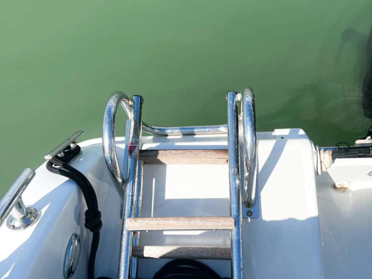 Motorboot mit oder ohne Skipper Yacht & Co. mieten in Venedig