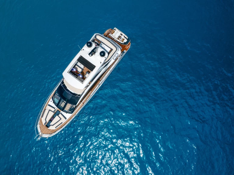 YachtCharter in Seget Donji - Galeon Galeon 640 Fly auf SamBoat