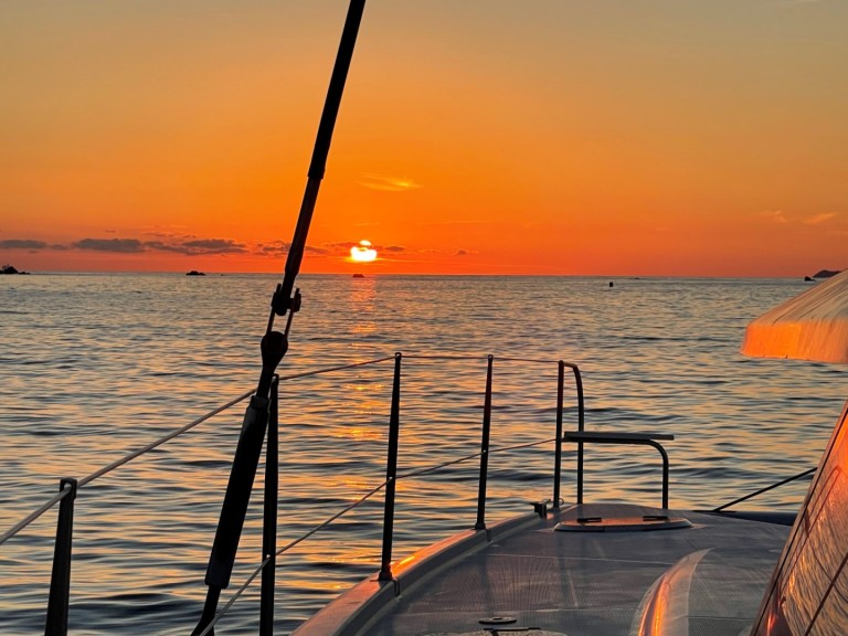 Fountaine Pajot Salina 48 Evolution mieten Porto-Vecchio