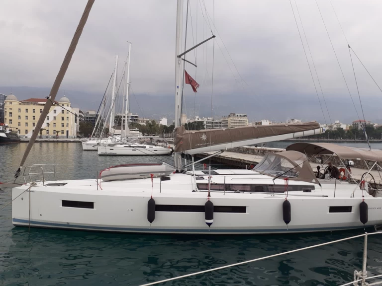 YachtCharter in Lefkáda - Jeanneau Sun Odyssey 490 auf SamBoat