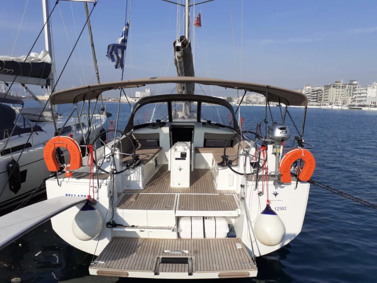 Ein Jeanneau Sun Odyssey 490 mieten in Lefkáda