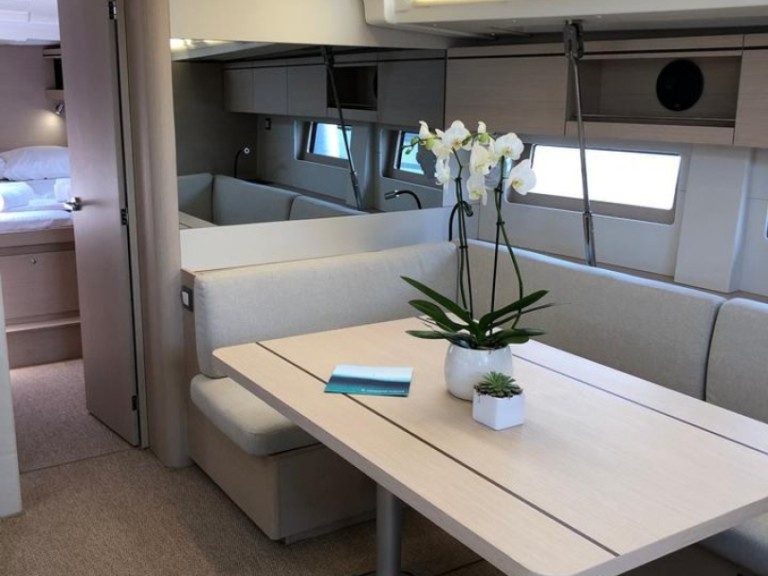 Segelboot mit oder ohne Skipper Bénéteau mieten in Álimos