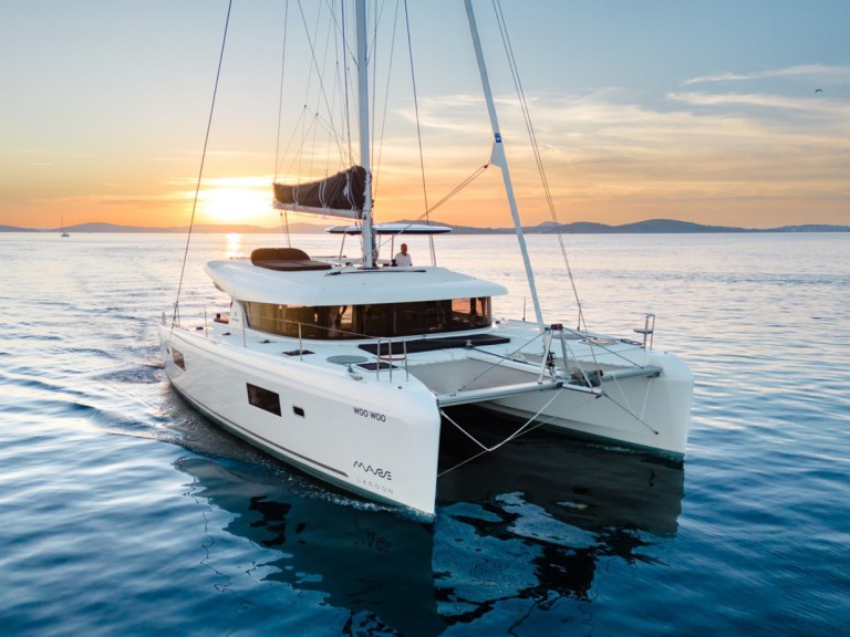 Katamaran mieten in Šibenik zum besten Preis