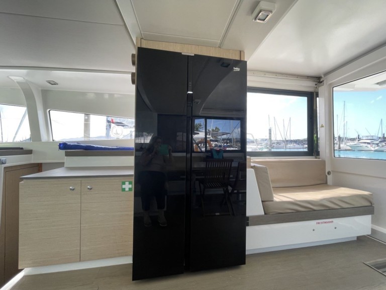 Katamaran mit oder ohne Skipper Bali Catamarans mieten in Airlie Beach