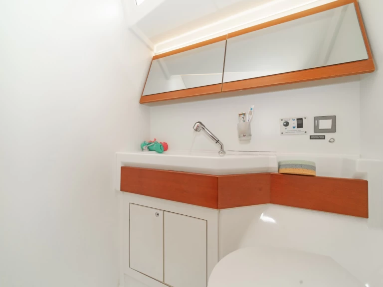 Segelboot mit oder ohne Skipper Bénéteau mieten in Álimos