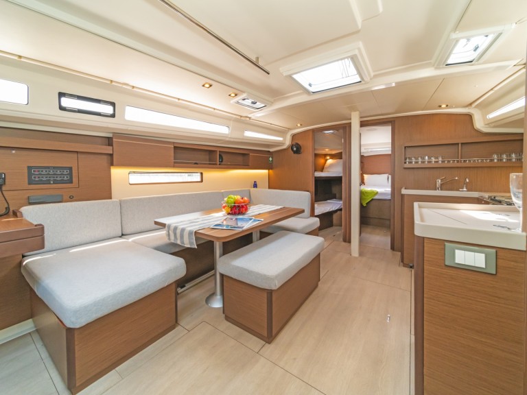 Segelboot mieten in Álimos - Bénéteau Oceanis 40.1