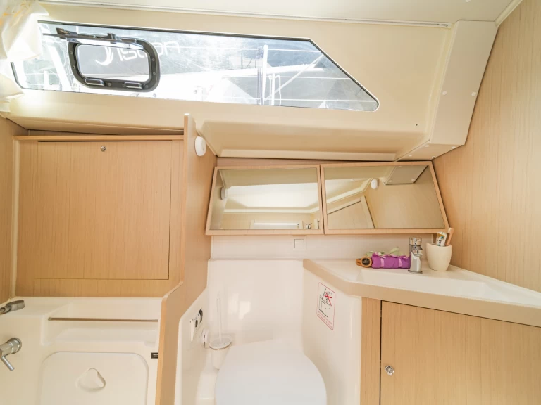 Vermietung Segelboot Bénéteau mit Führerschein