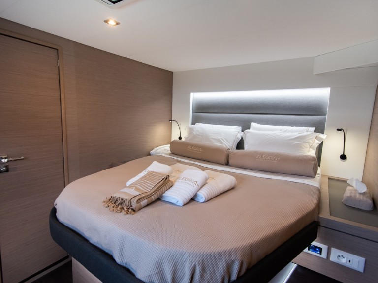 Vermietung Katamaran Fountaine Pajot mit Führerschein