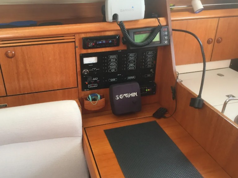 YachtCharter in Gouviá - Jeanneau Sun Odyssey 32 auf SamBoat