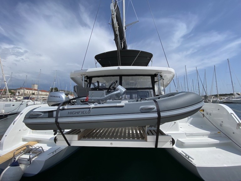 Boot mieten Šibenik günstig Lagoon 46