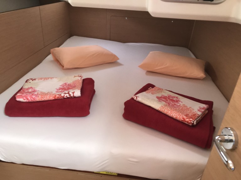 Jeanneau Sun Odyssey 440 mieten Pula