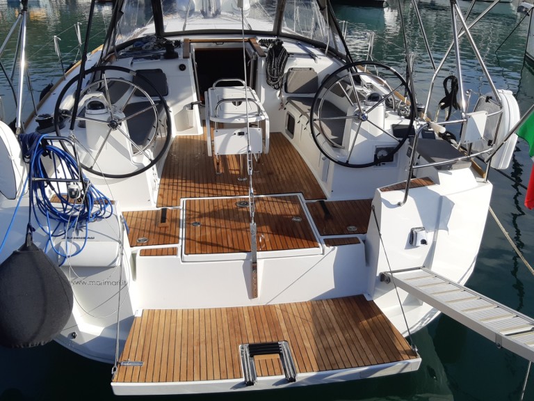 Segelboot mieten in Tropea - Jeanneau Sun Odyssey 519