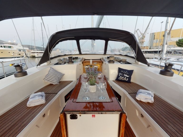 YachtCharter in Trogir - Bavaria Cruiser 50 auf SamBoat