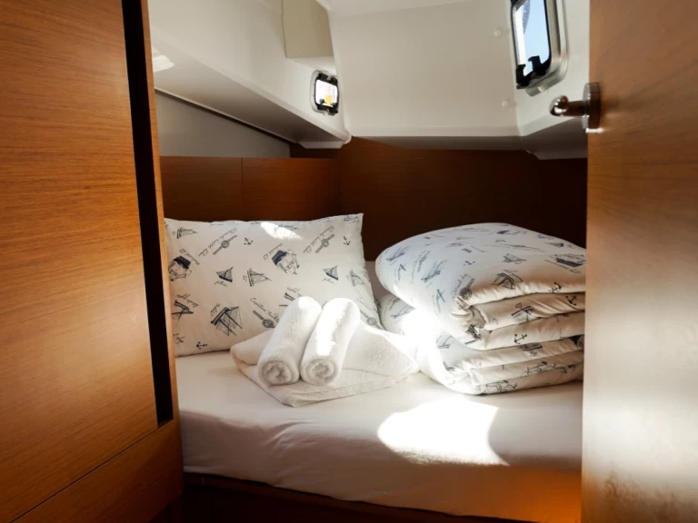 Segelboot mieten in Pirovac zum besten Preis