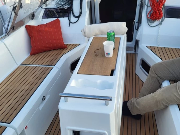 YachtCharter in Šimuni - Bénéteau Oceanis 34.1 auf SamBoat