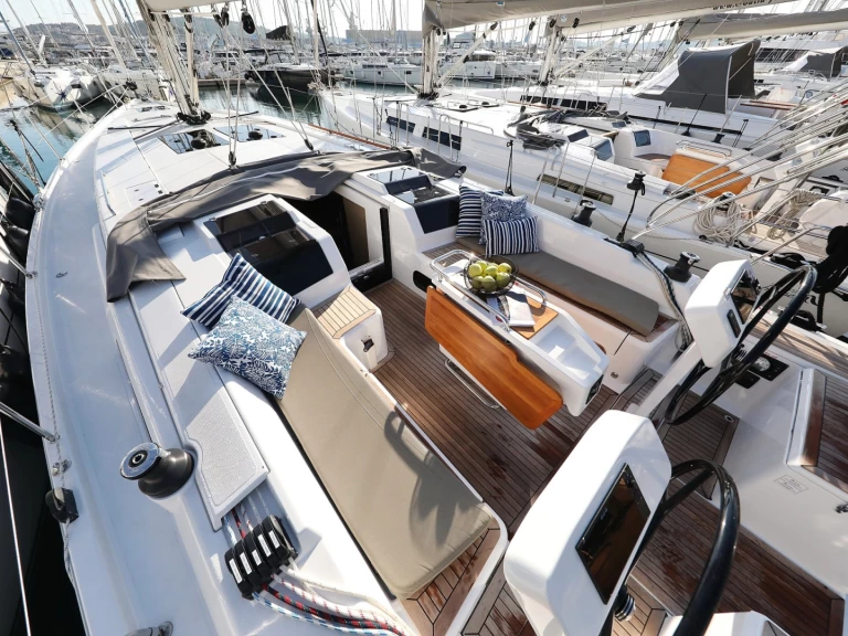 YachtCharter in Seget Donji - Hanse Hanse 458 auf SamBoat