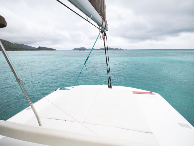 Katamaran mieten in Eden Island zum besten Preis