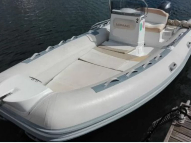 Schlauchboot mieten in Cagliari zum besten Preis