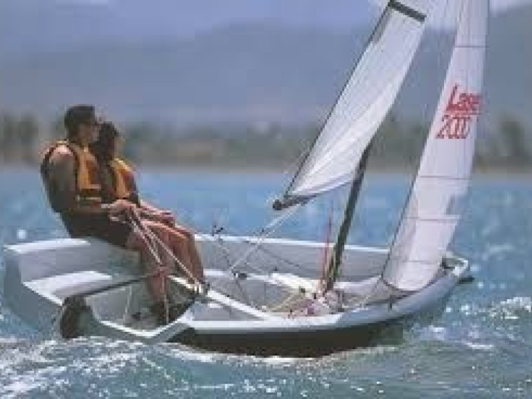 LASER PERFORMANCE LASER 2000 mieten Carnac