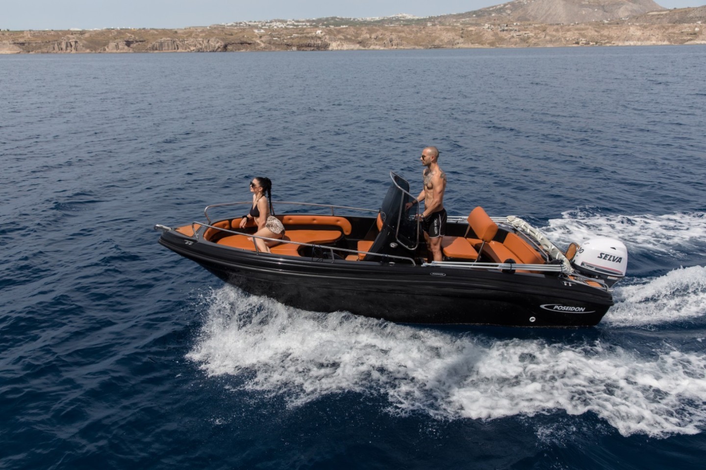 Mieten Sie ein Motorboot Ranieri 540 Vlychada | SamBoat