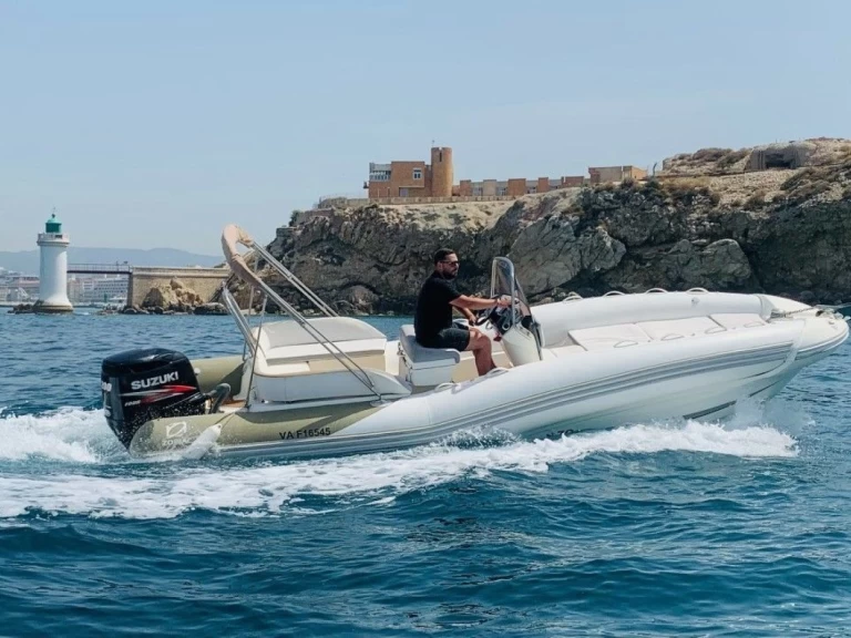 YachtCharter in Marseille - Zodiac NZO 680 auf SamBoat