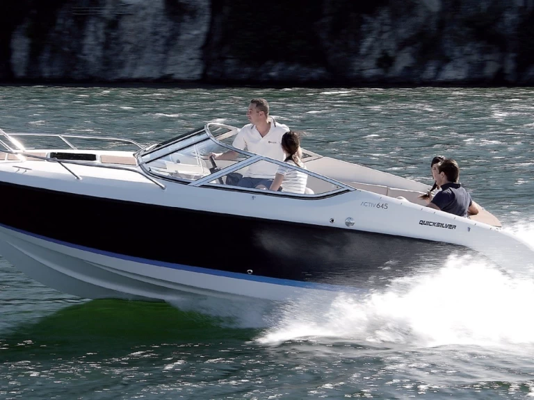 Motorboot mit oder ohne Skipper Quicksilver mieten in Marseille