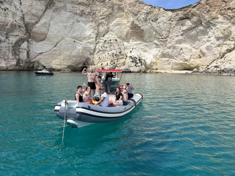 YachtCharter in Cagliari - Lomac Lomac 800 IN auf SamBoat