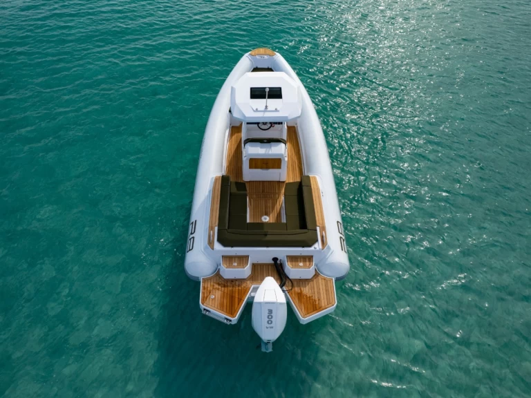 Schlauchboot mieten in Port du Lavandou - Renier Renier R8 Tourer