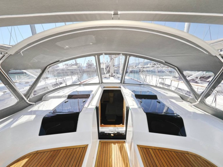 Segelboot mieten in Šibenik zum besten Preis