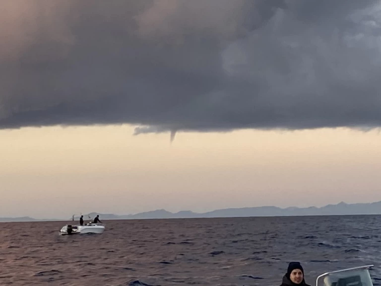 Motorboot mieten in Ciutadella de Menorca - Island Gypsy Island Gypsy 40 Europa