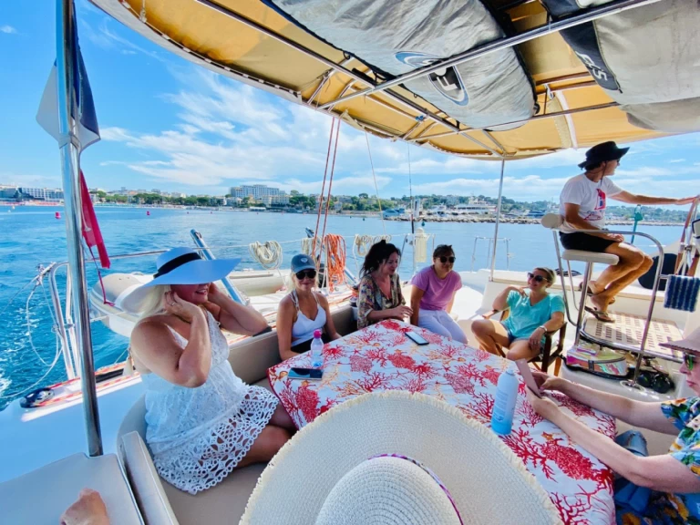 Katamaran mieten in Monaco-Ville zum besten Preis