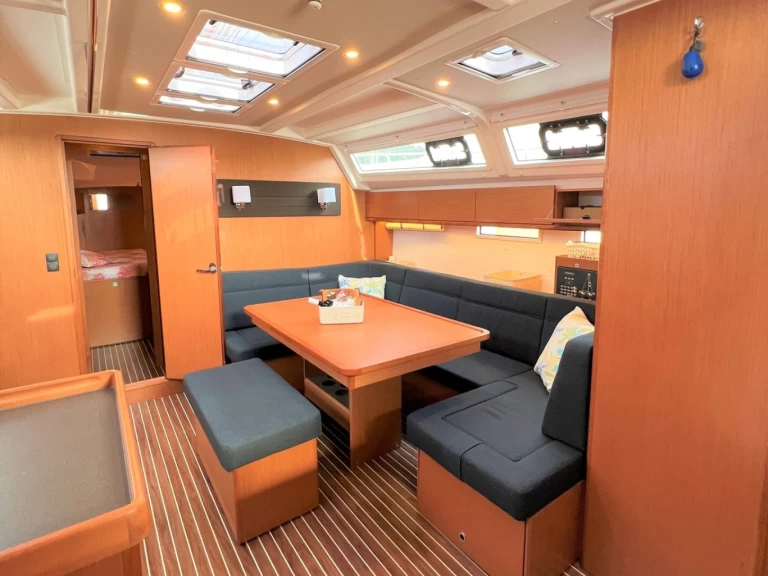 Segelboot mieten in Split zum besten Preis