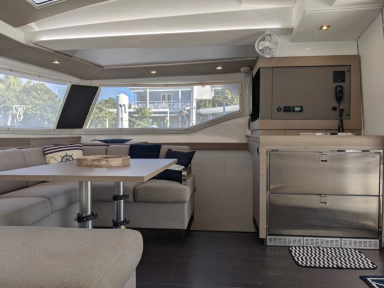 Vermietung Katamaran Fountaine Pajot mit Führerschein