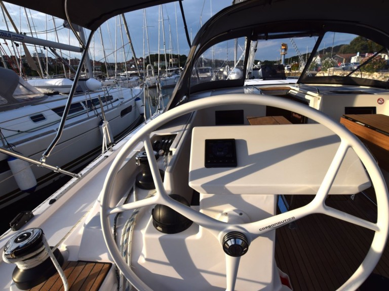 Boot mieten Pula günstig Bavaria C45