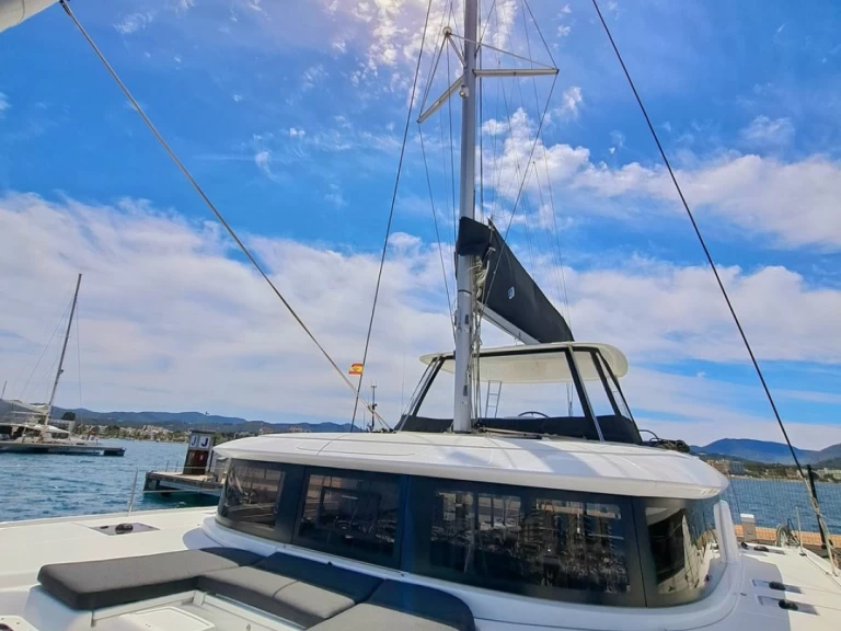 YachtCharter in Sant Antoni de Portmany - Lagoon Lagoon 46 auf SamBoat