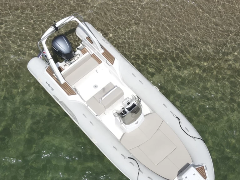 Vermietung Schlauchboot Capelli mit Führerschein