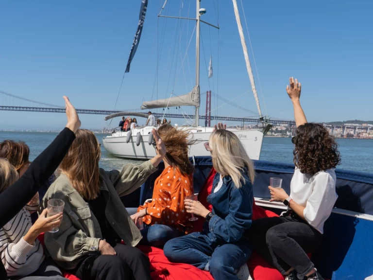 Motorboot mieten in Lissabon zum besten Preis