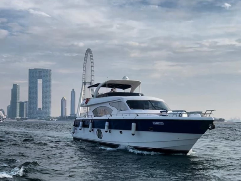 Vermietung Yacht Dubai Marine mit Führerschein