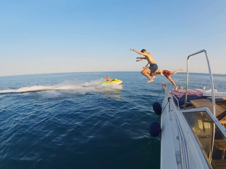 Bootsverleih Sunseeker Portofino Fuengirola Samboat